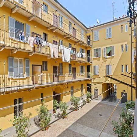 Navigli Charming Flat Apartment Милано Екстериор снимка