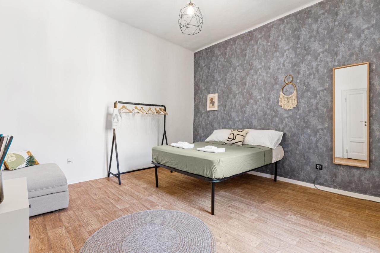 Navigli Charming Flat Apartment Милано Екстериор снимка